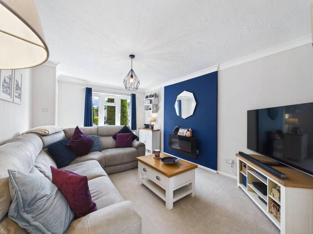 House in Worcester, Warndon - View 2