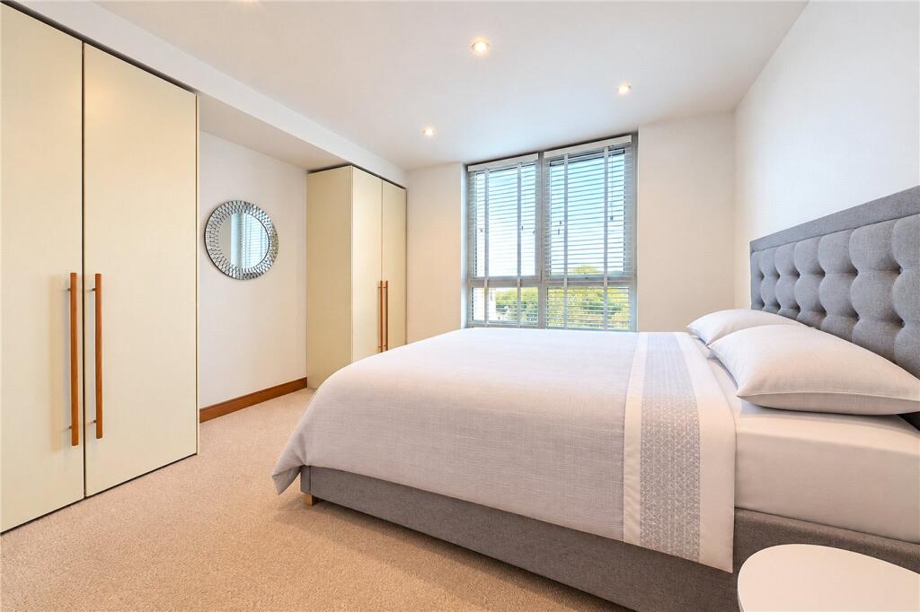Apartment in London - View 4