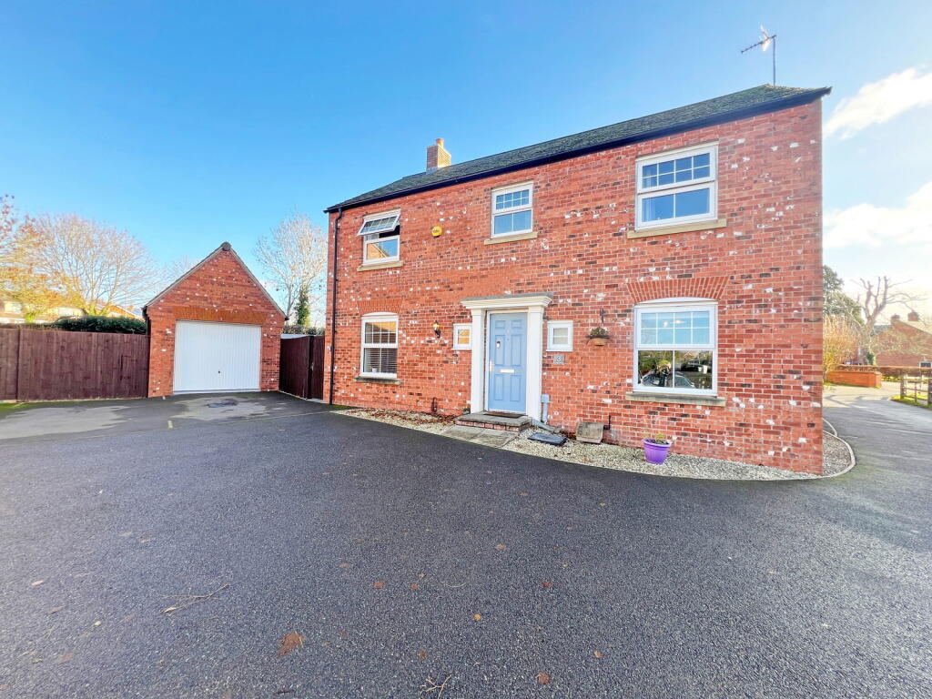 Main image of property: Goscote Drive, Narborough, Leicester, Leicestershire, LE19 3ES
