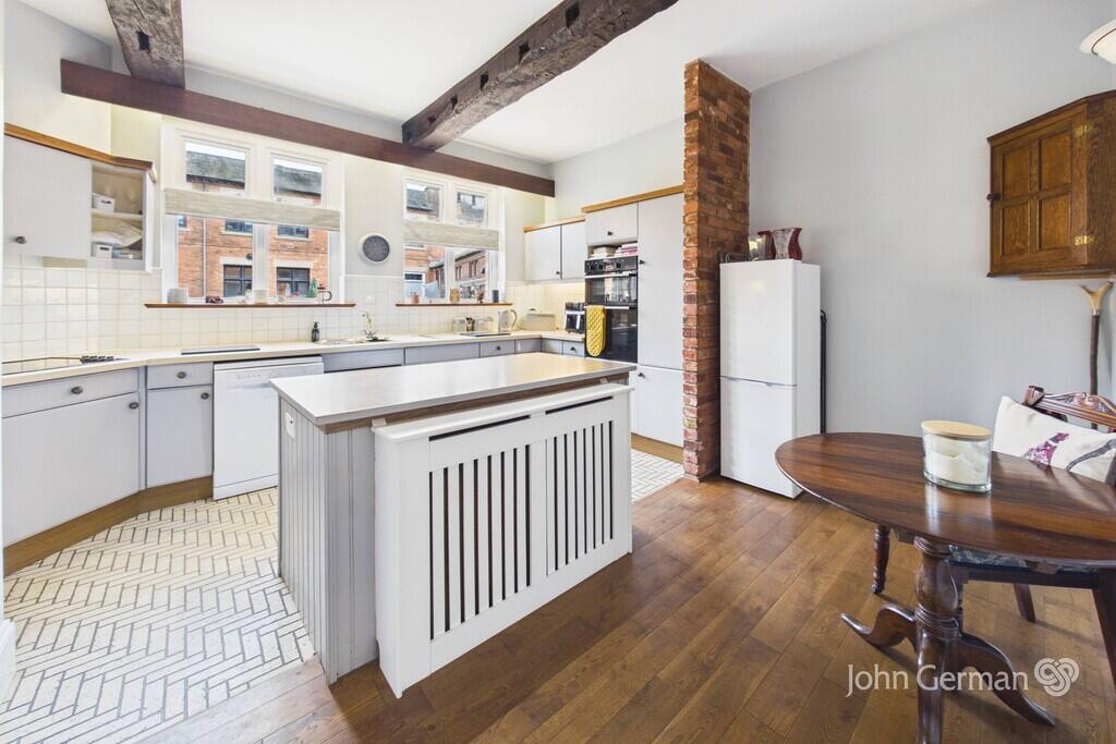 House in Walsall - More