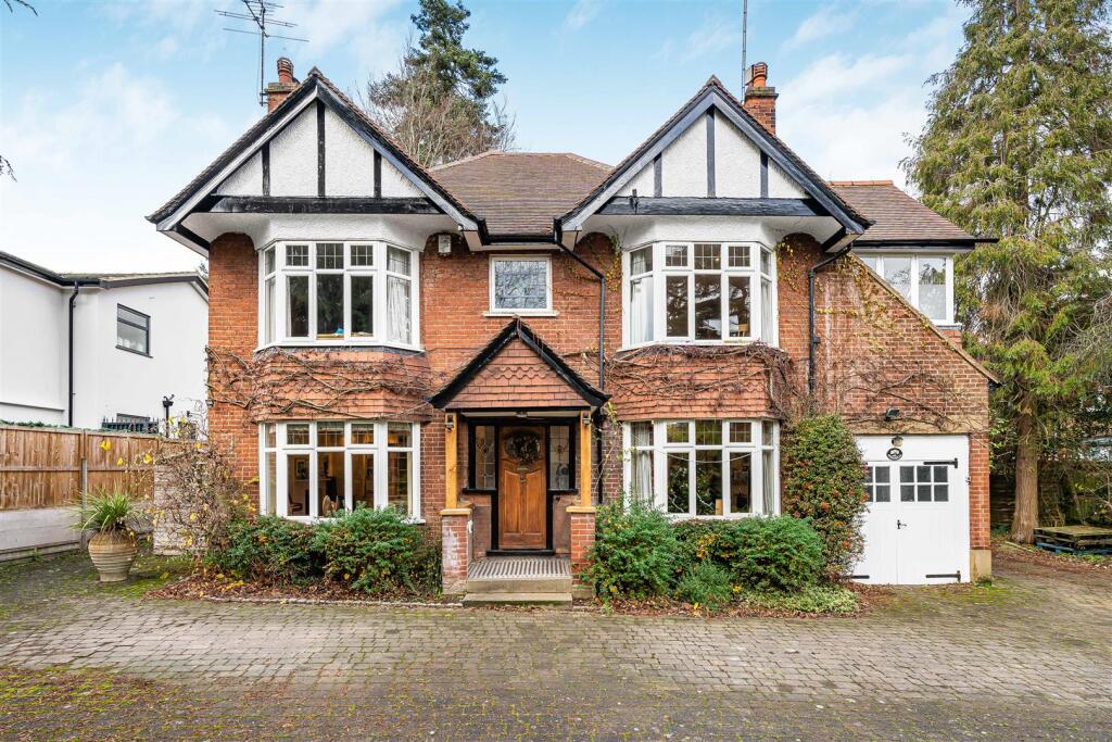 Main image of property: Aldenham Avenue, Radlett