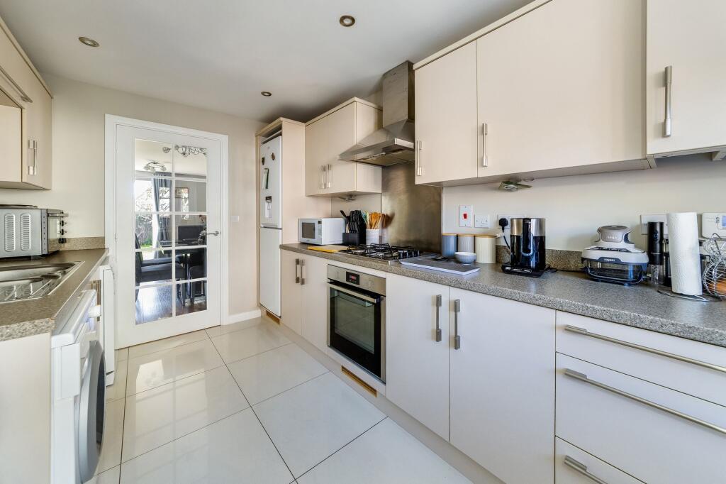 House in Vale of White Horse, Chilton Fields, Chilton - View 3