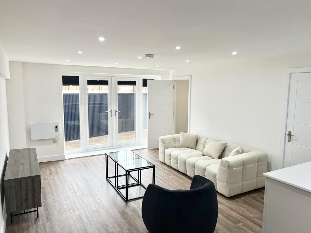 Apartment in Salford, Seedley - View 2