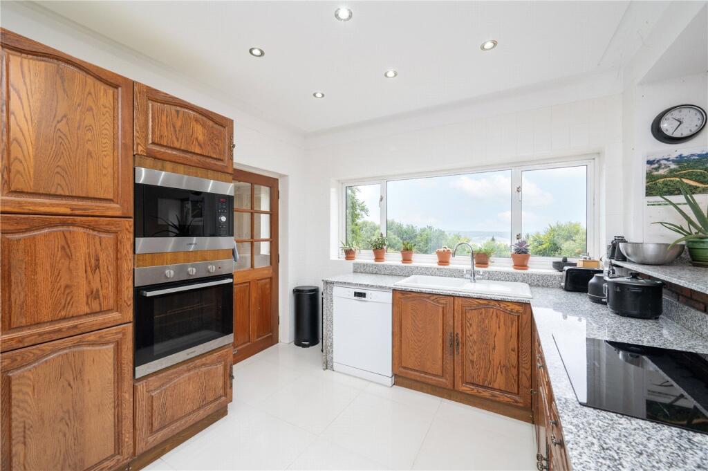 Cotmans Ash Lane, Kemsing, Sevenoaks, Kent, TN15 photo 3