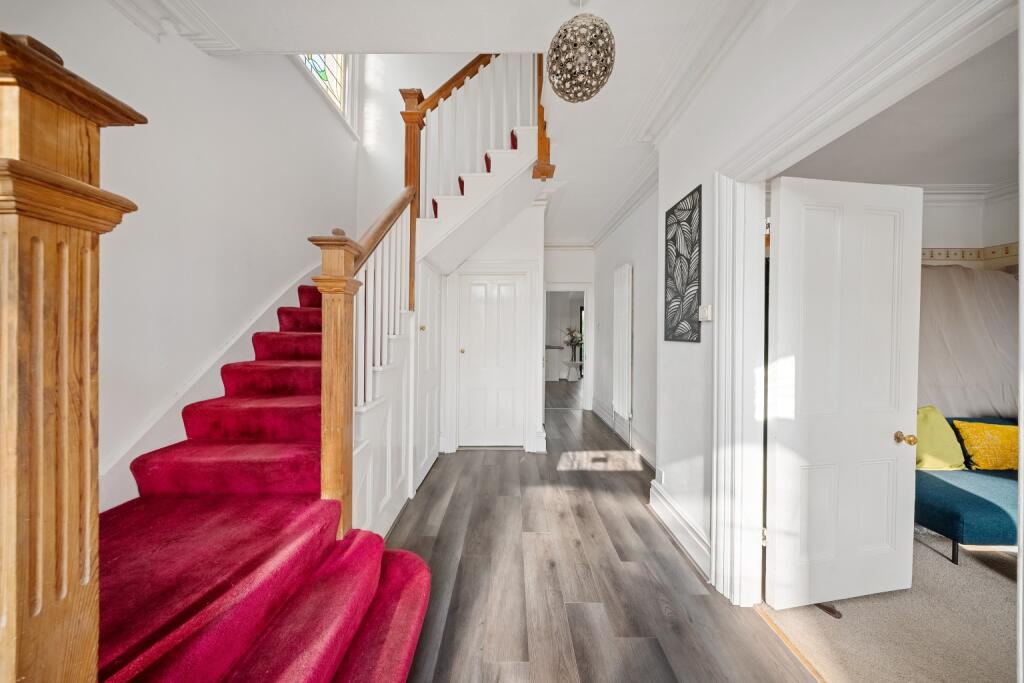 House in Dartford, Kent - View 3