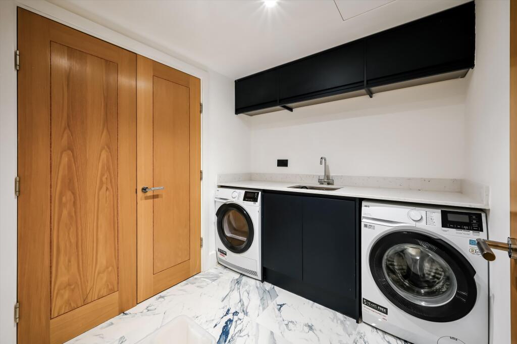 4 bedroom flat for rent