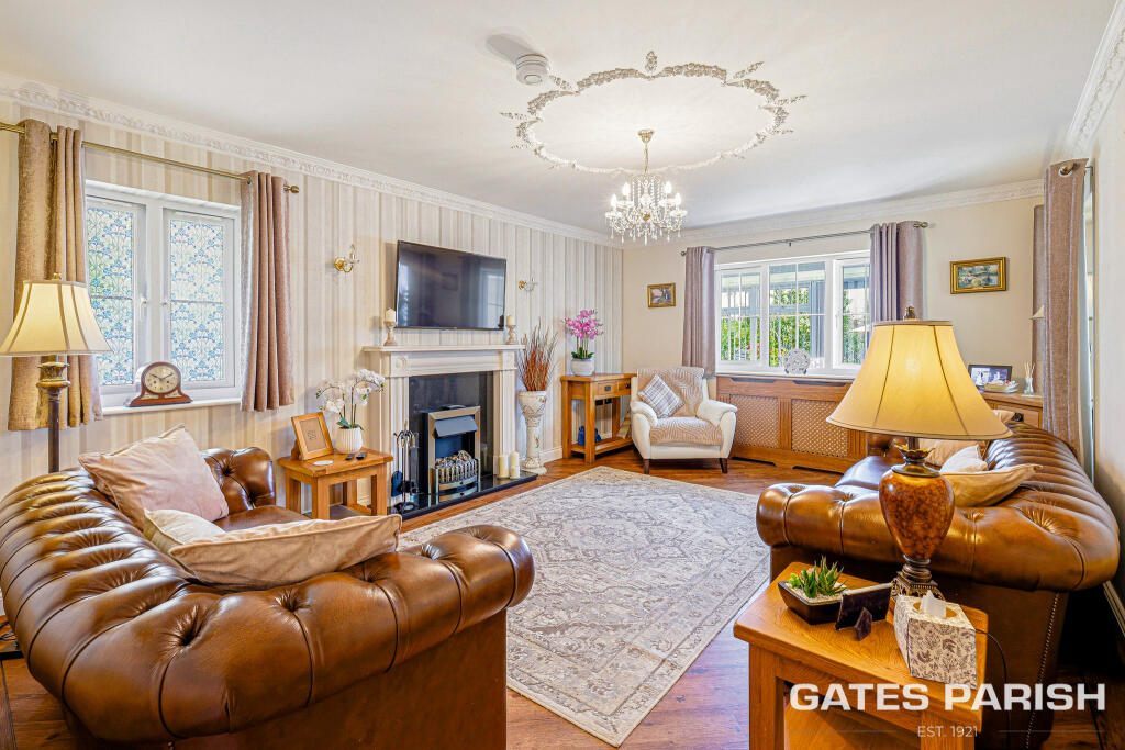 Castledon Road, Downham, Billericay, CM11 photo 4