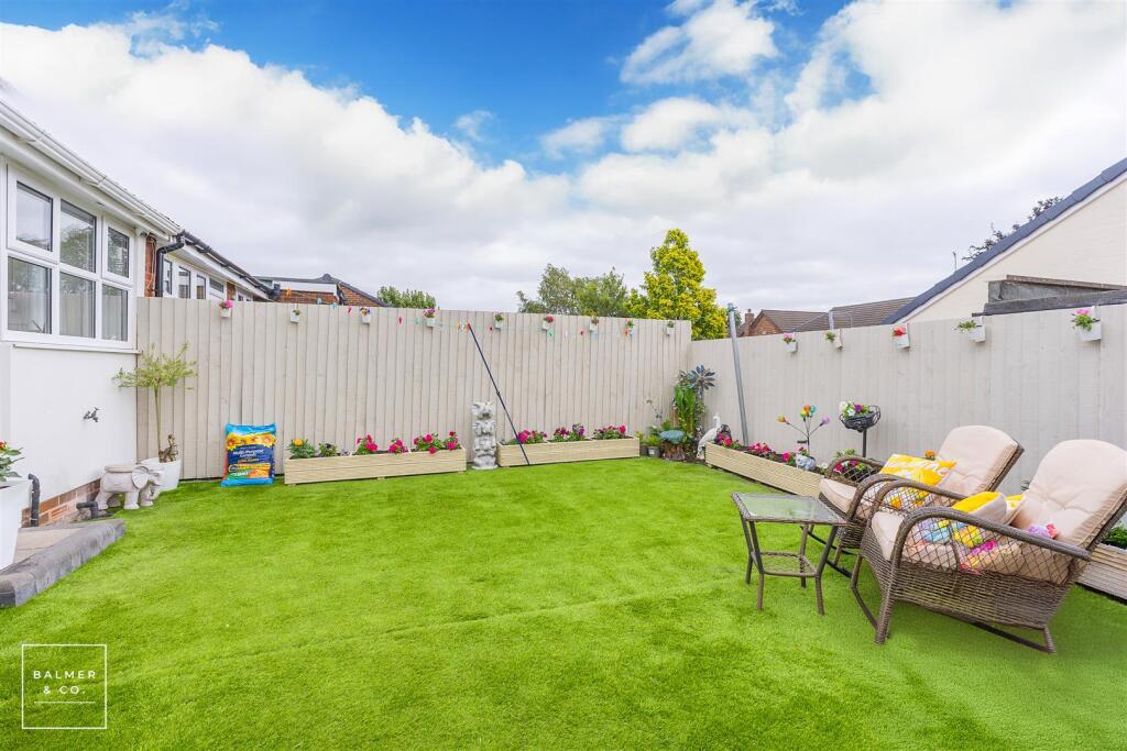 Crosby Grove, Atherton, M46 photo 4