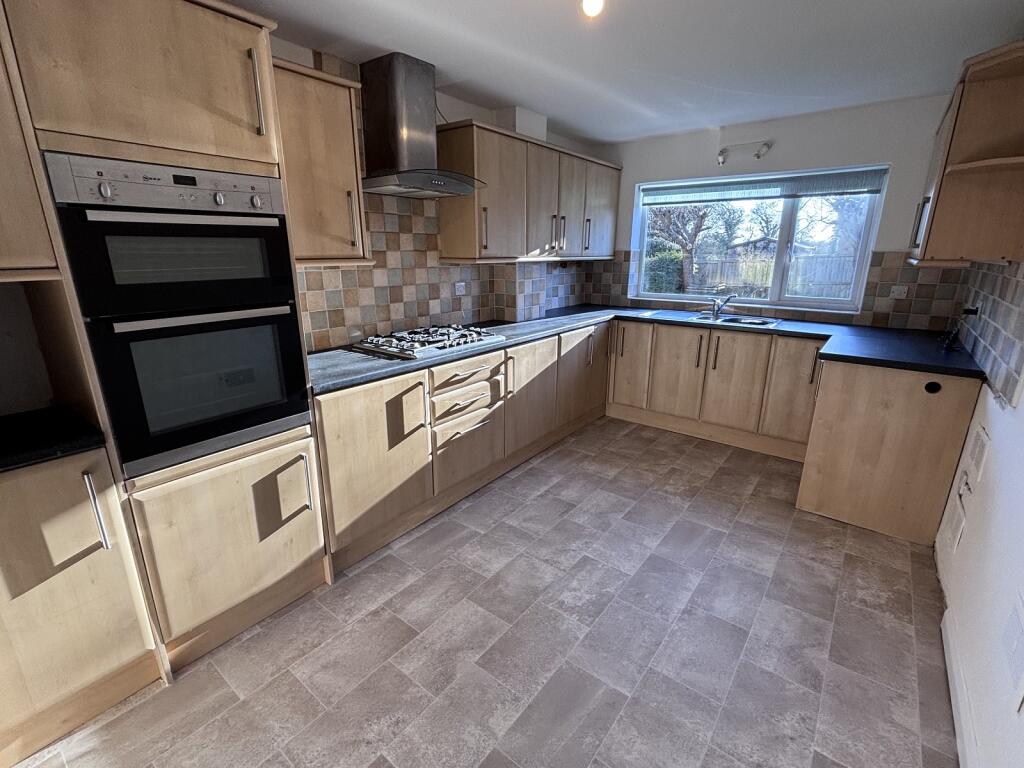 Iona Way, Countesthorpe, Leicester, Leicestershire. LE8 5WW photo 4