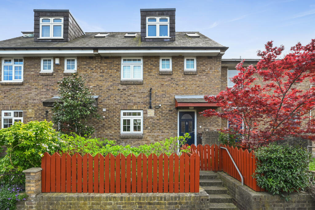 Main image of property: Rum Close, Wapping, E1W