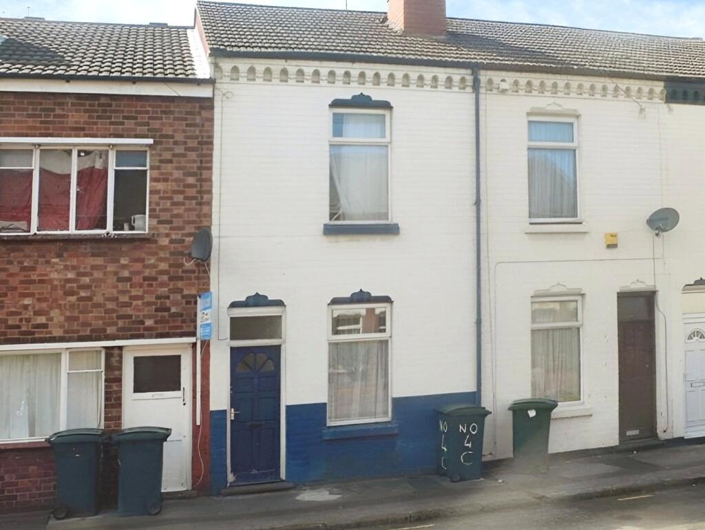 2-bed terraced on Charterhouse Road, Stoke, Coventry, West Midlands, CV1, £140,000