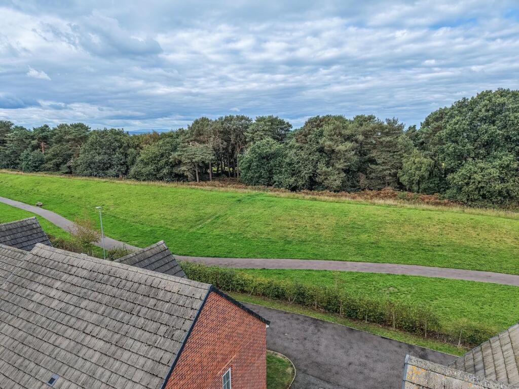 House in Cannock Chase, Pye Green, Hednesford - View 4
