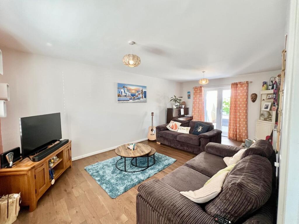 House in Coity - View 3