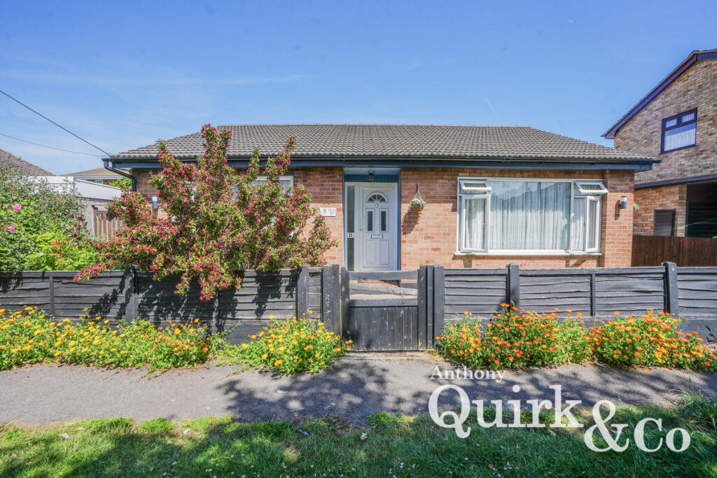 House in Castle Point, Canvey Island