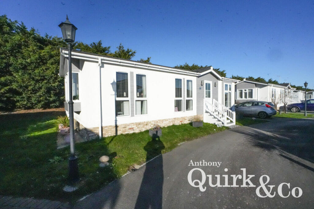 Main image of property: Creek Road, Canvey Island, SS8