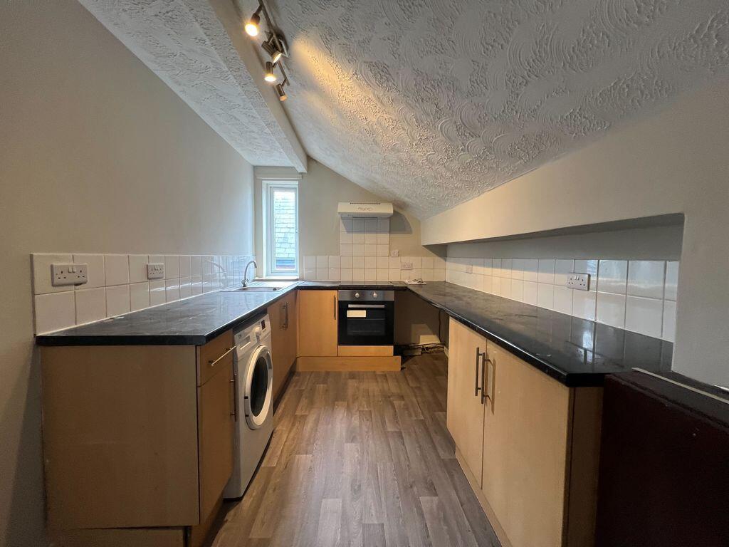 Apartment in Preston - View 3