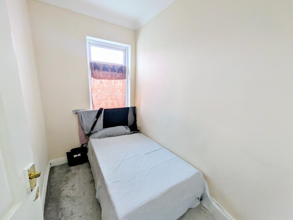 Additional image 8 of Carr Bottom Avenue, Bradford, BD5