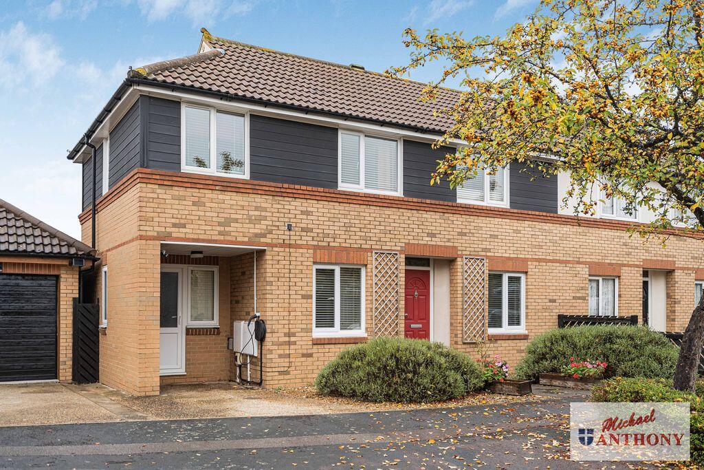 4-bed semi-detached on Corn Hill, Milton Keynes, £450,000