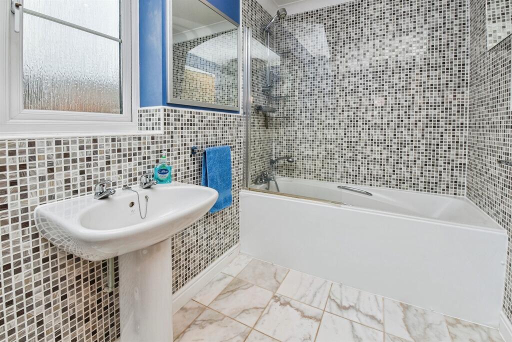 Additional image 11 of Bashkir Road, Westbury