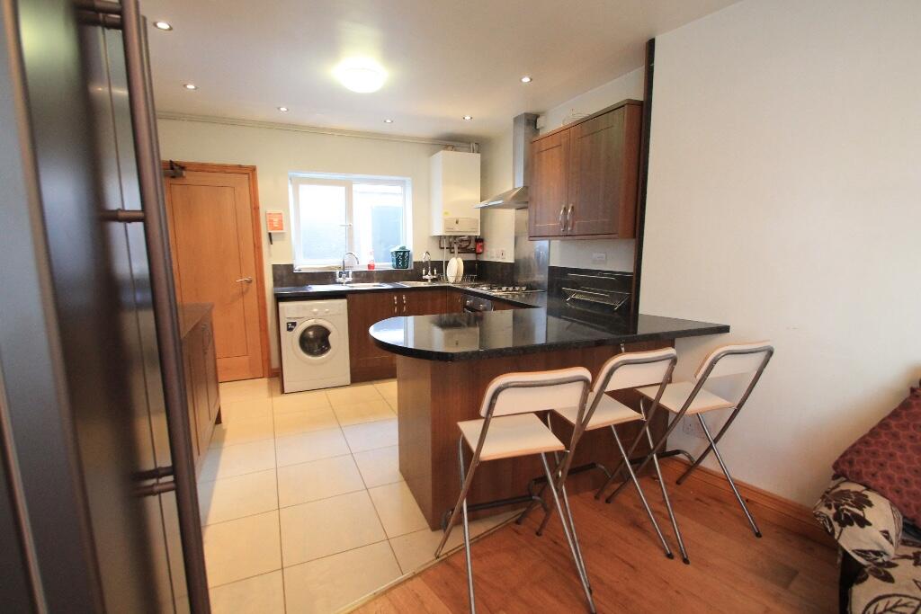 Miskin Street, Cardiff(City), CF24 - View 5