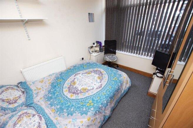 6 bedroom house share for rent