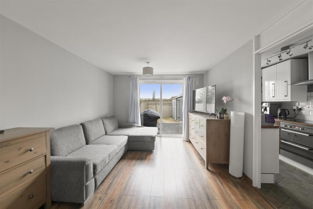 Main image of property: Bourne Avenue, Hayes