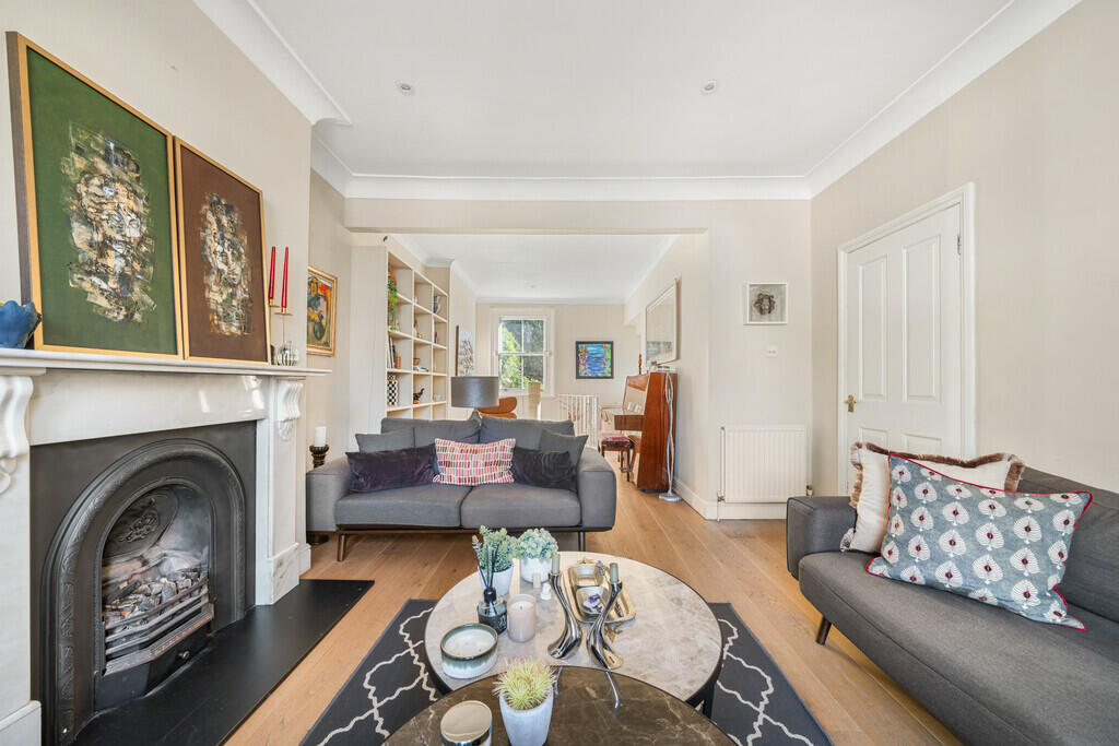 House in London - More