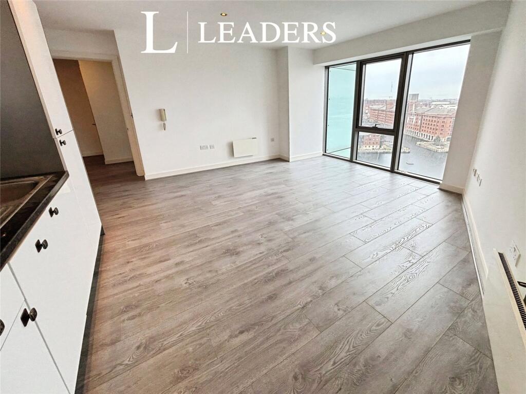Apartment in Liverpool - View 2