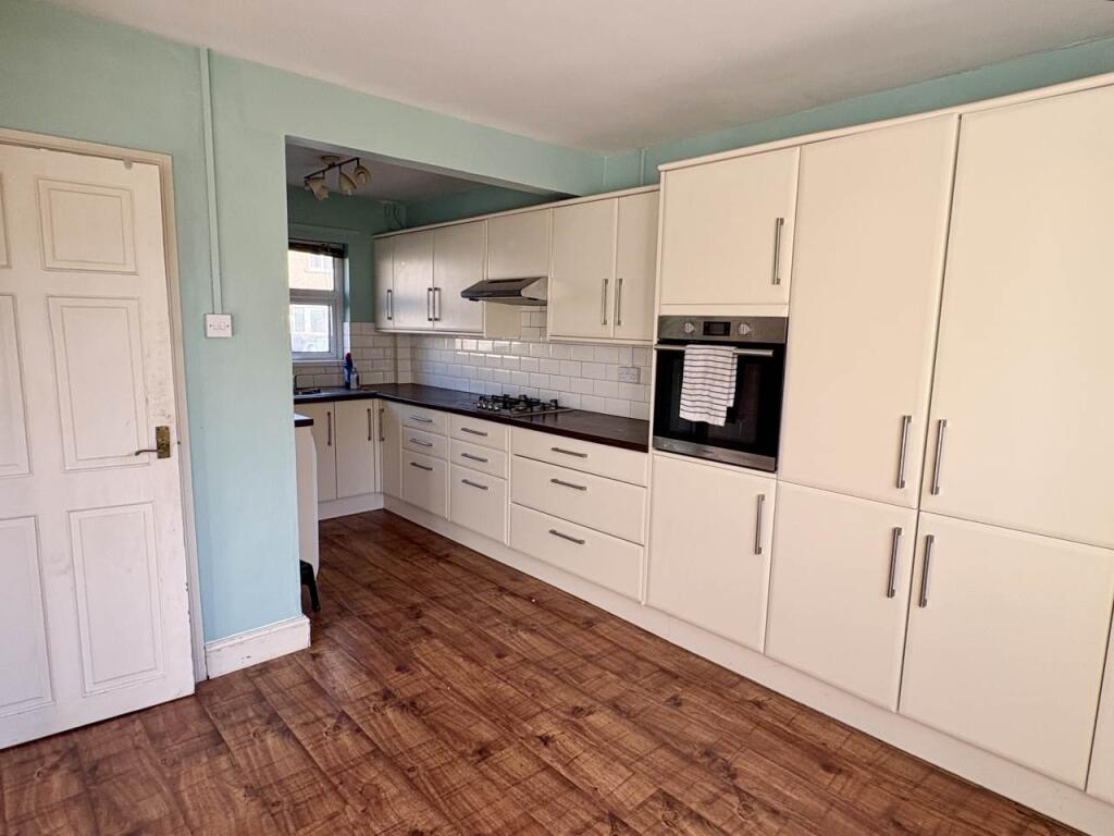 House in Cardiff - View 4