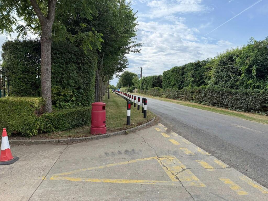 Road splay.jpg