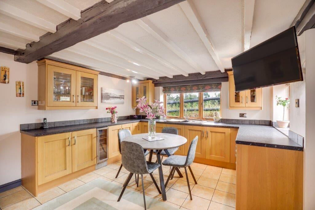 House in Neenton, Cleobury North - View 4