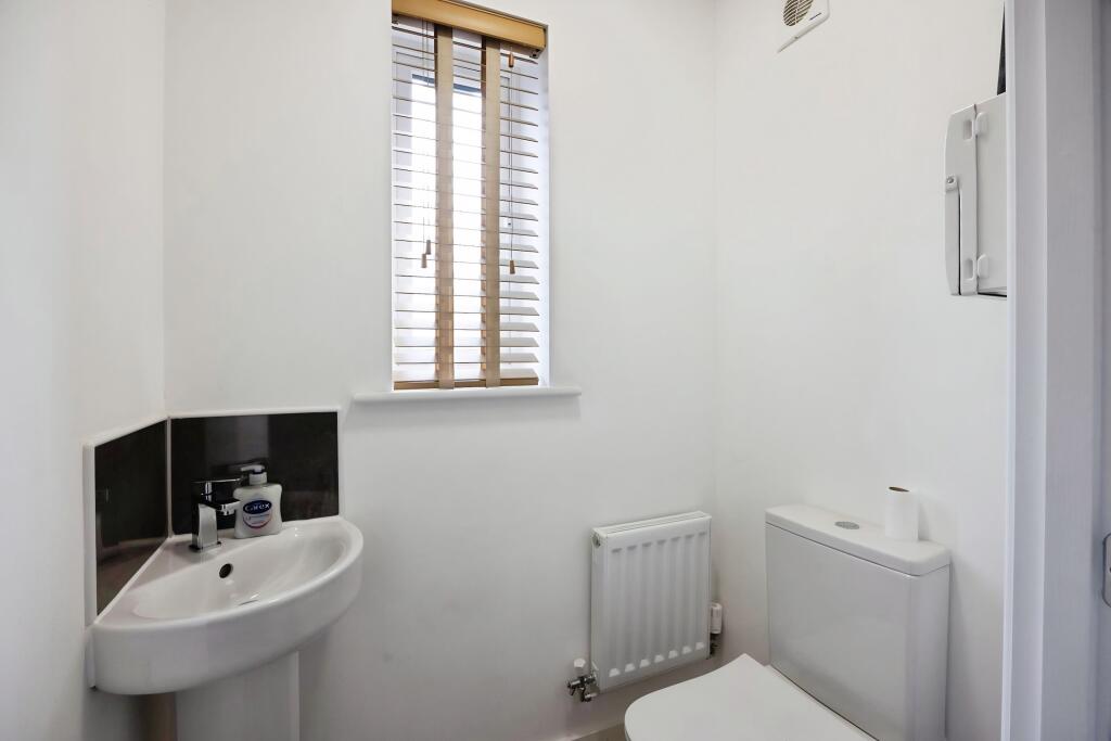 House in Stratford-on-Avon, Stratford-upon-Avon - More