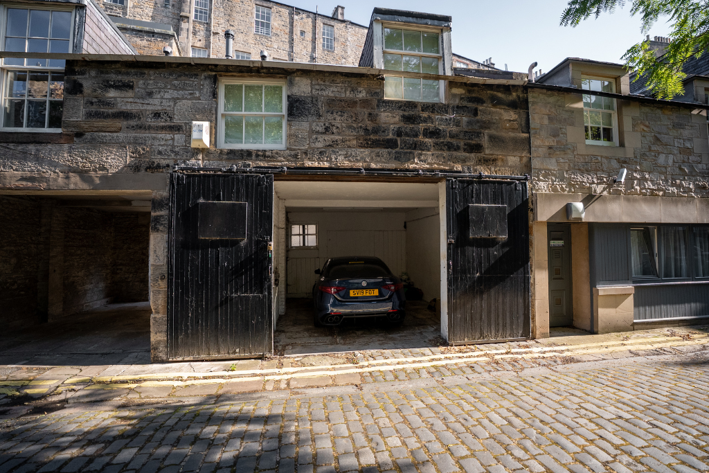 Main image of property: Abercromby Place, Edinburgh, EH3