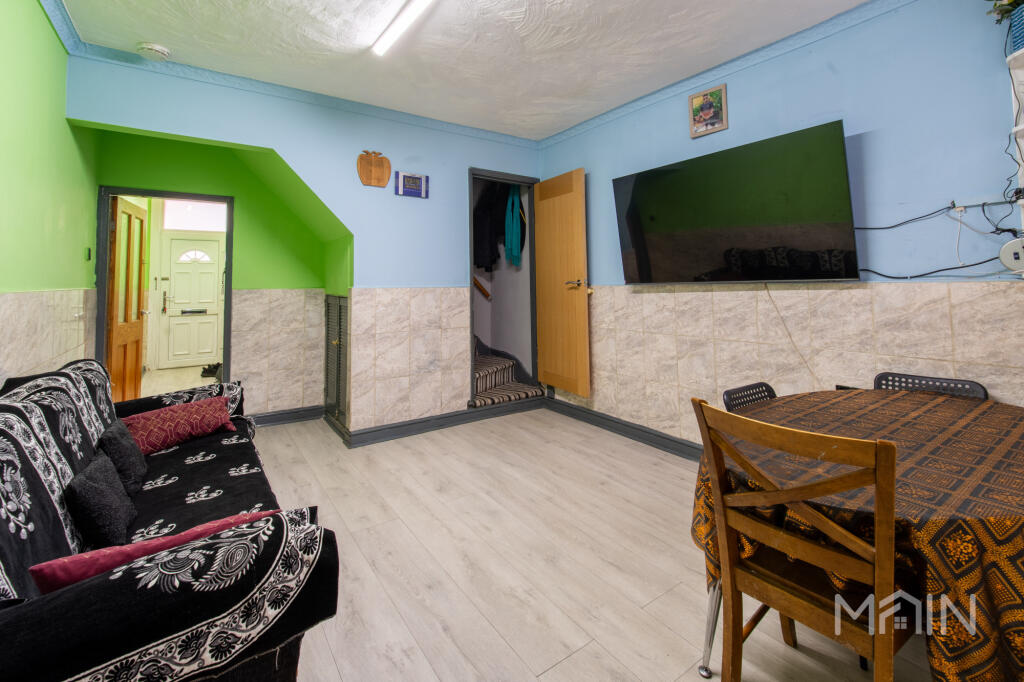 House in Leicester, City of Leicester - View 4
