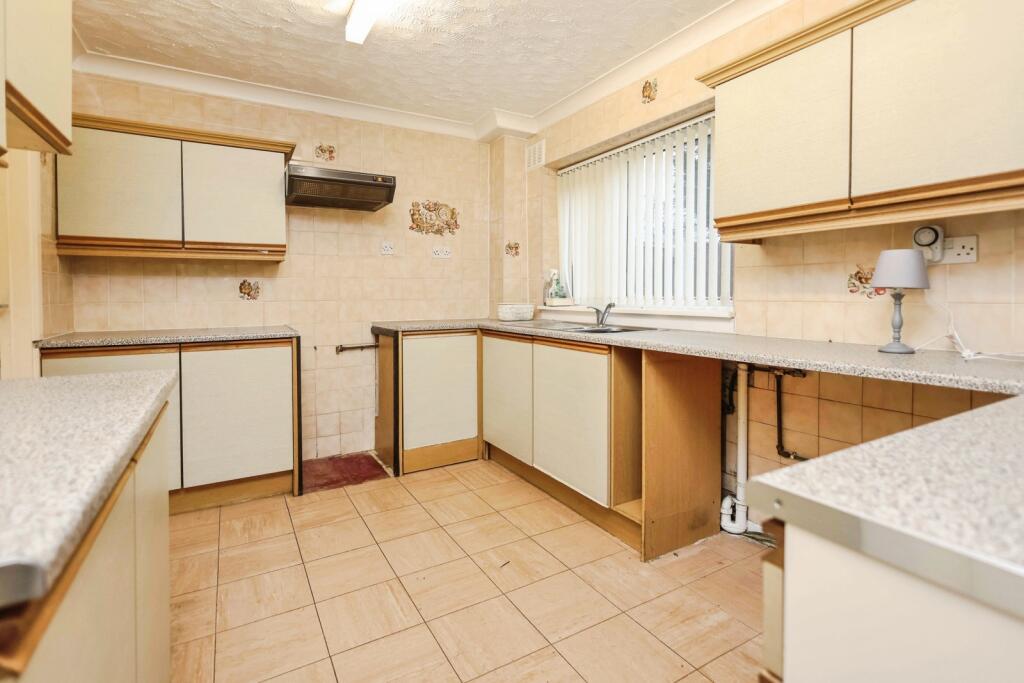 Additional image 7 of Chelmsley Grove, Birmingham, West Midlands, B33