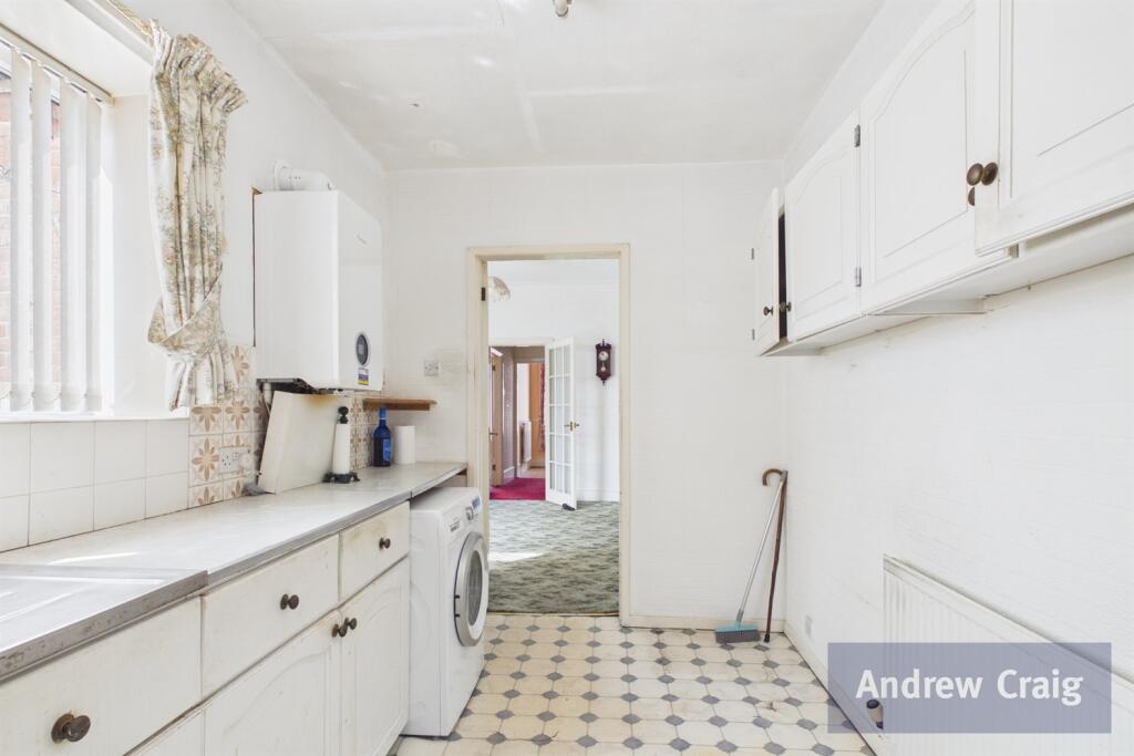Apartment in Newcastle upon Tyne - View 5