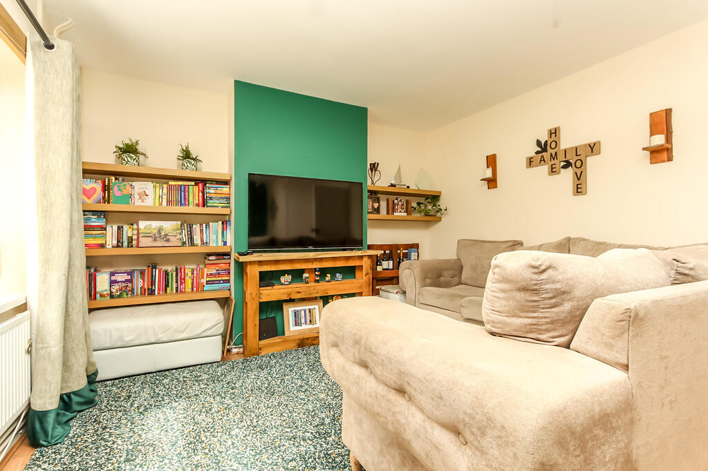 House in Northampton - View 5
