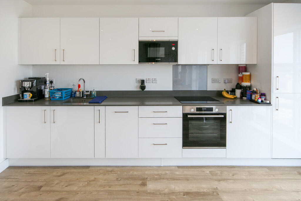 Apartment in Cambridge - View 5