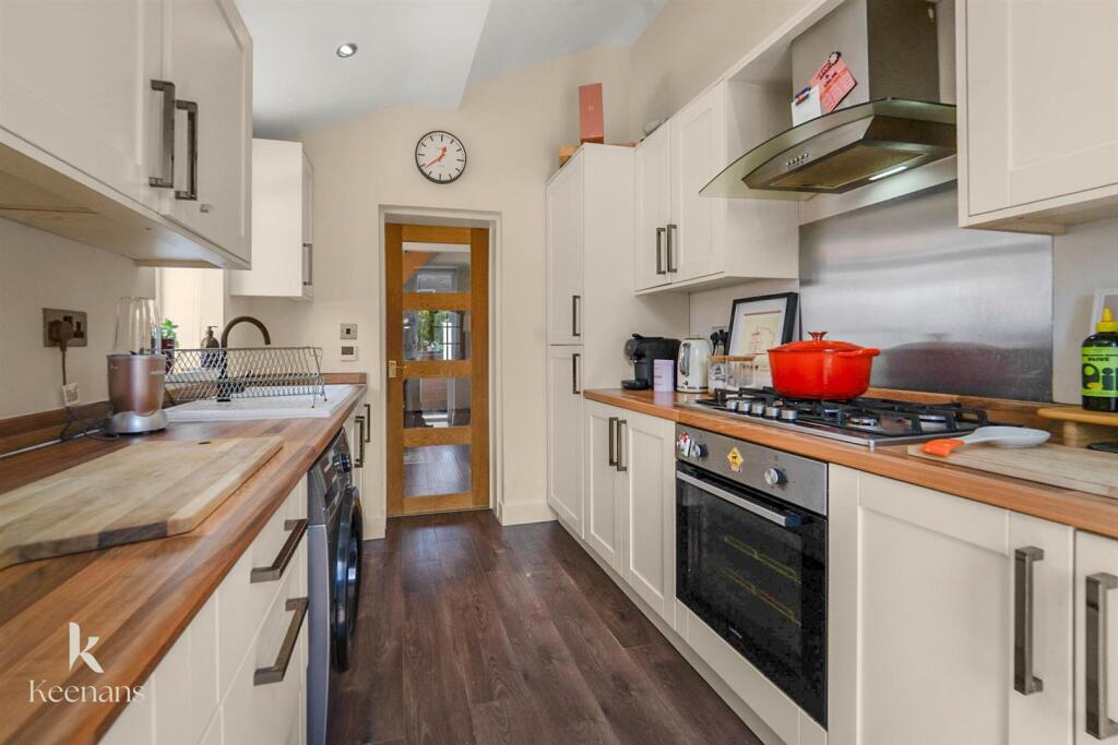 Light Oaks Road, Salford - View 5