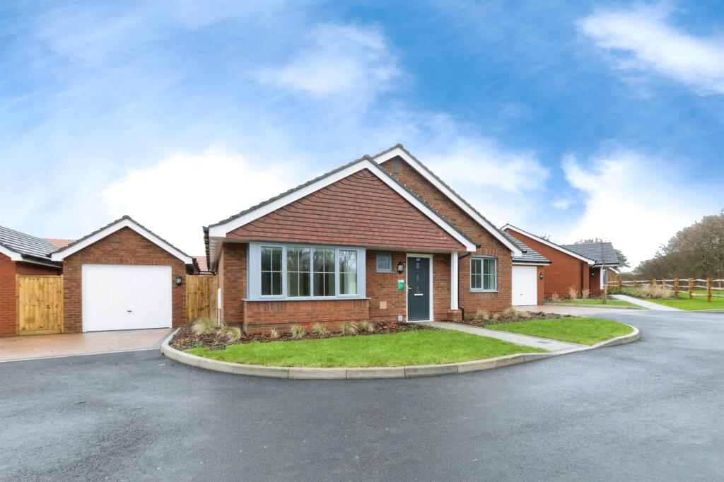 Main image of property: Ringwood Road, Alderholt, Fordingbridge