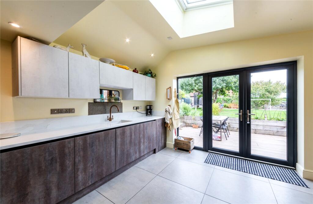 Additional image 19 of High Street, Chapmanslade