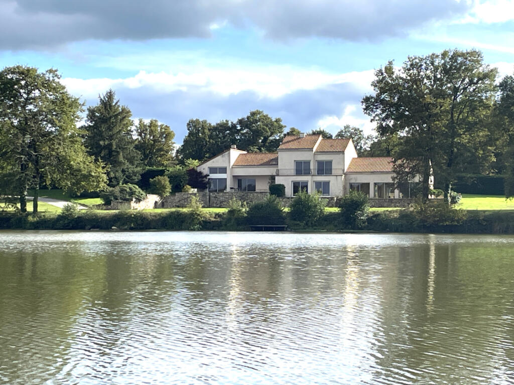 Main image of property: Poitou-Charentes, Vienne, Asnières-sur-Blour