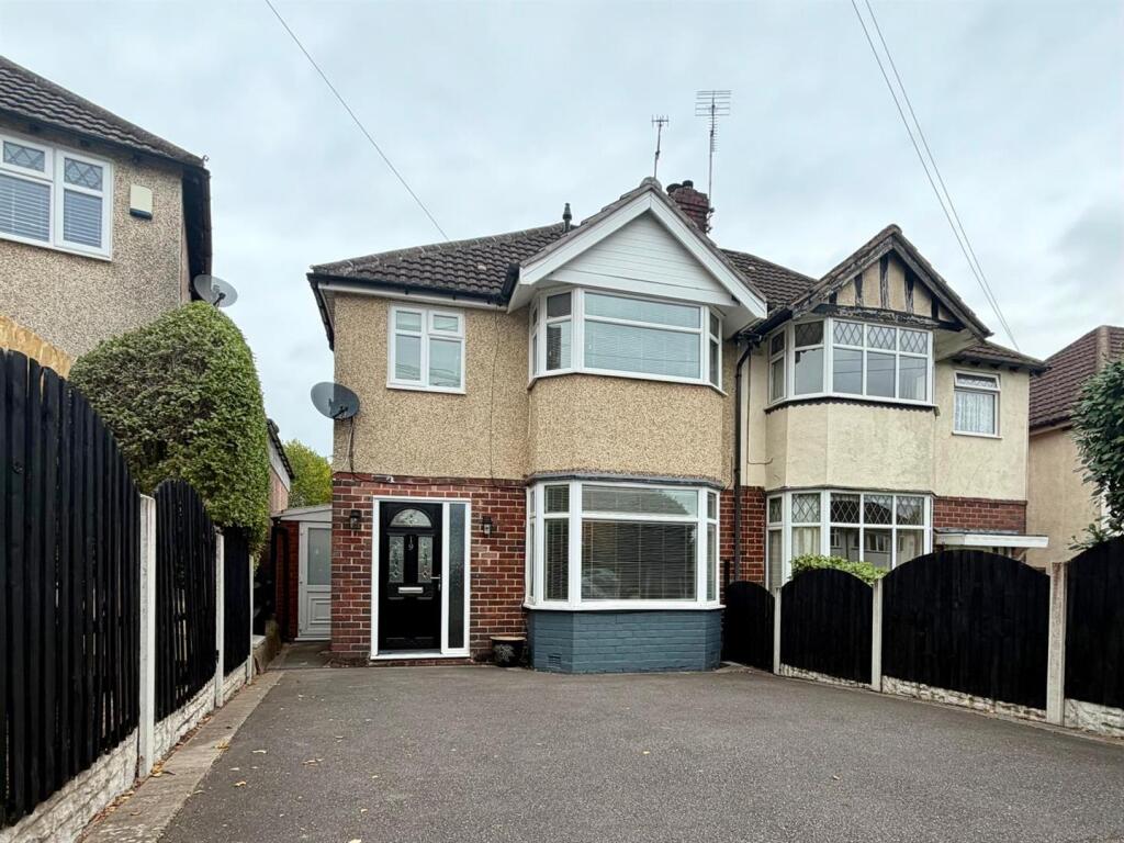 3-bed semi-detached on Josiah Road, Birmingham, £290,000