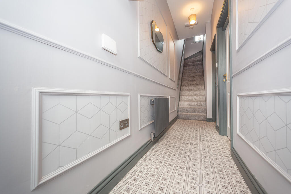 House in Leeds, Little Woodhouse, Hyde Park - View 5