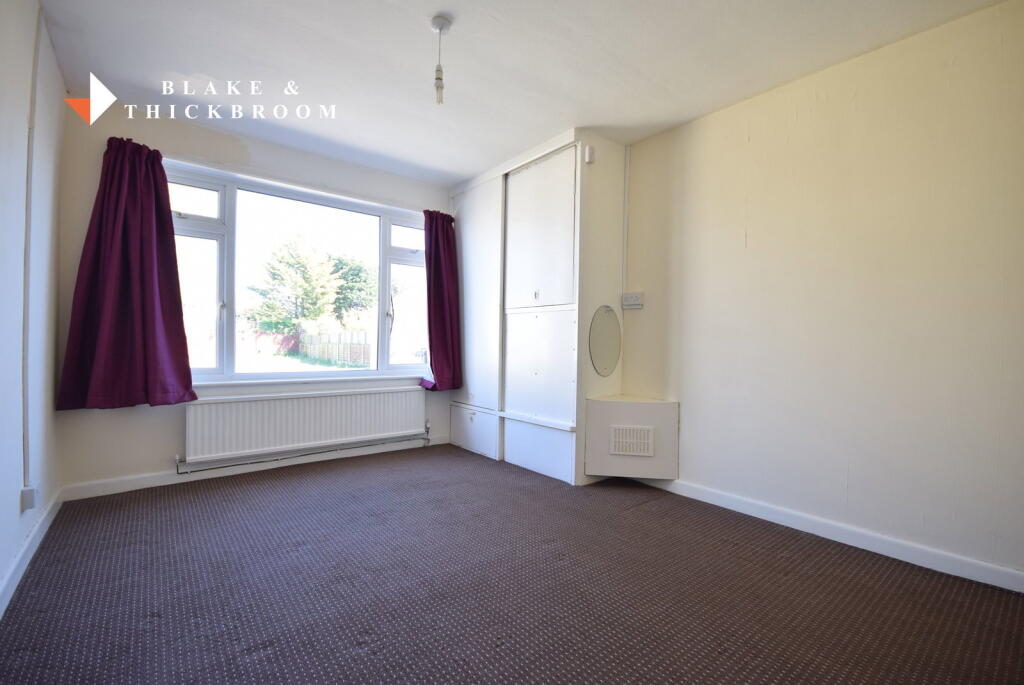 Park Square East, Clacton-On-Sea, CO15 2NN - View 3
