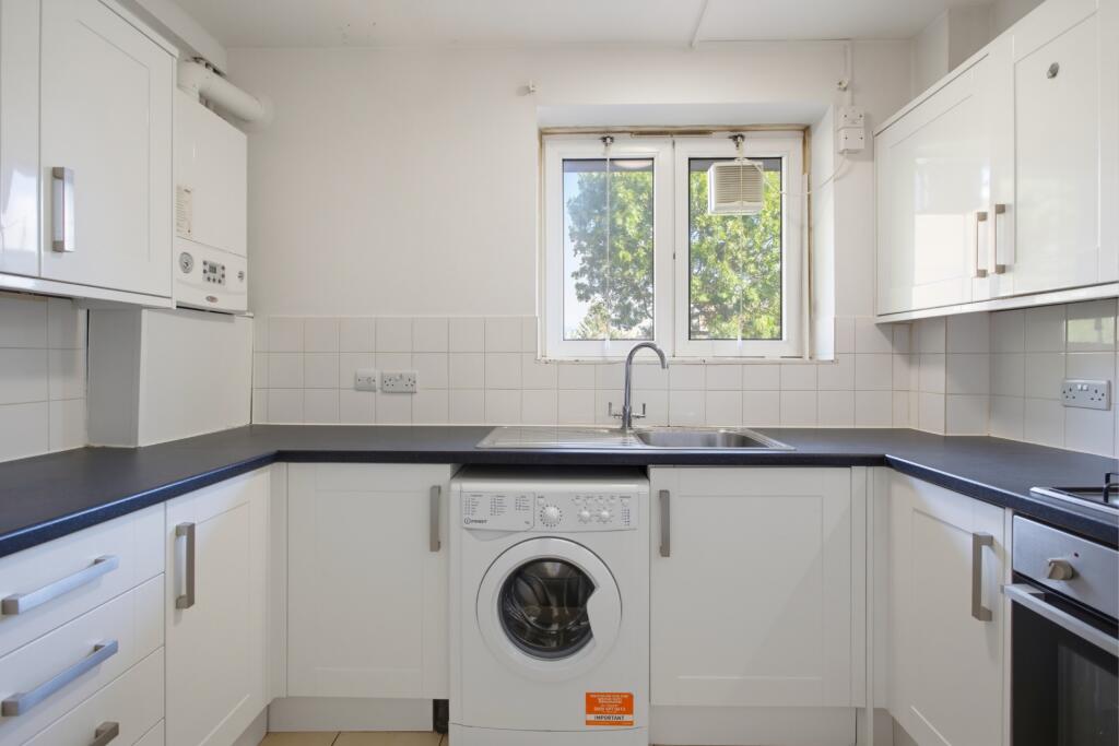 Apartment in London - View 2