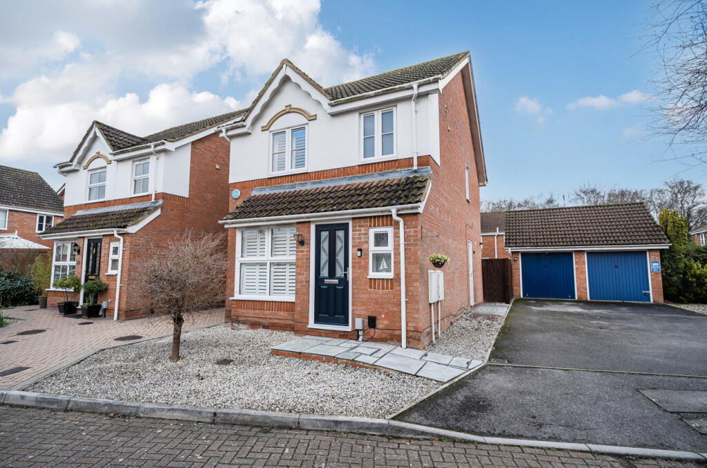 Main image of property: Comet Close, Ash Vale, Surrey, GU12