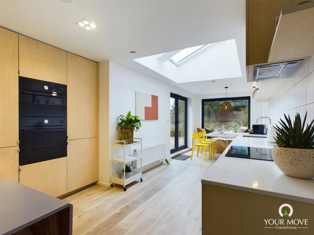Apartment in Margate, Cliftonville West, Cliftonville - View 3