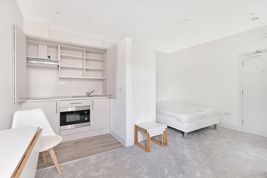 Main image of property: Egerton Gardens, Knightsbridge, London, SW3