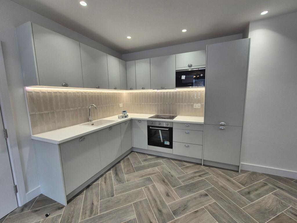 Apartment in Peterborough - View 3